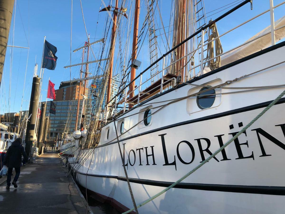 Segelschiff Loth Lorien Hotel ฮัมบูร์ก ภายนอก รูปภาพ