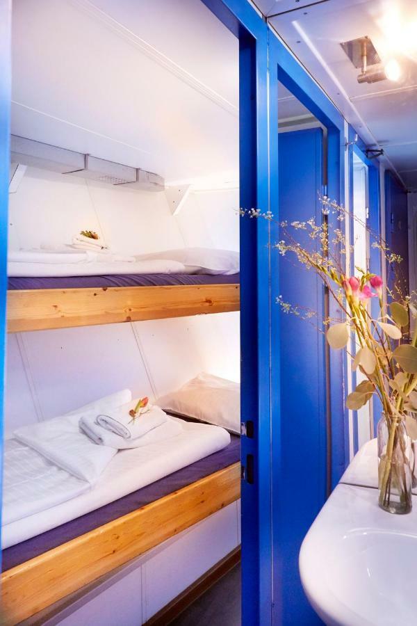 Segelschiff Loth Lorien Hotel ฮัมบูร์ก ภายนอก รูปภาพ