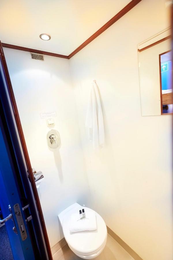 Segelschiff Loth Lorien Hotel ฮัมบูร์ก ห้อง รูปภาพ